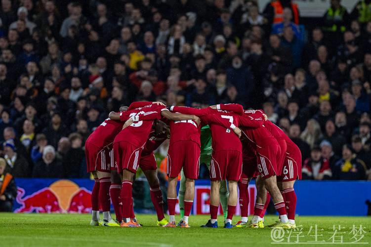 激烈半场对攻 利兹联战平利物浦 激烈半场对攻 利兹联战平利物浦