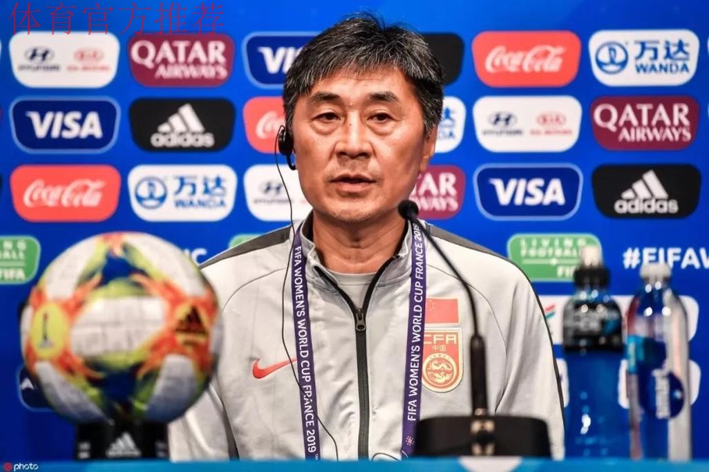 玫瑰再绽放 | 战南非! 贾秀全:我深信我的队员 玫瑰再绽放 | 战南非! 贾秀全:我深信我的队员